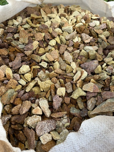 Златолит персиковый декоративная каменная крошка купить в Ярославле