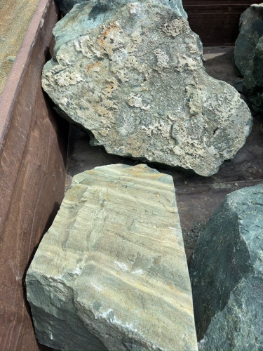 Ландшафтные глыбы зелёные 200-500 килограмм купить в Ярославле