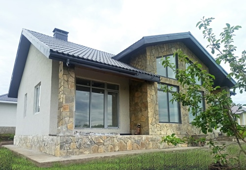 Плитняк златолит Уральский  для фасада купить в Ярославле