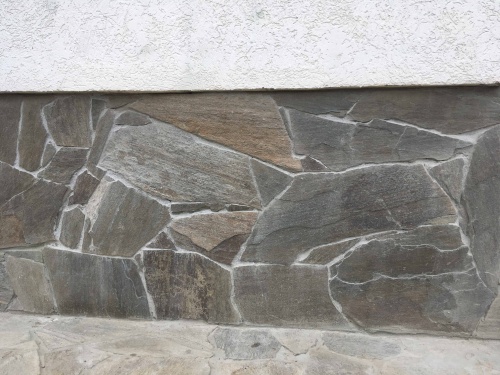 Плитняк златолит Уральский  для фасада купить в Ярославле