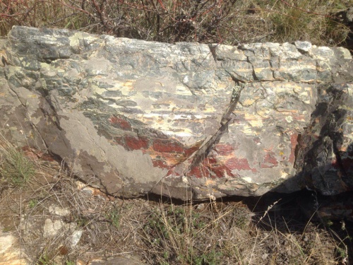 Гигантские зелёные валуны для ландшафтного дизайна весом более 5 тонн купить в Ярославле